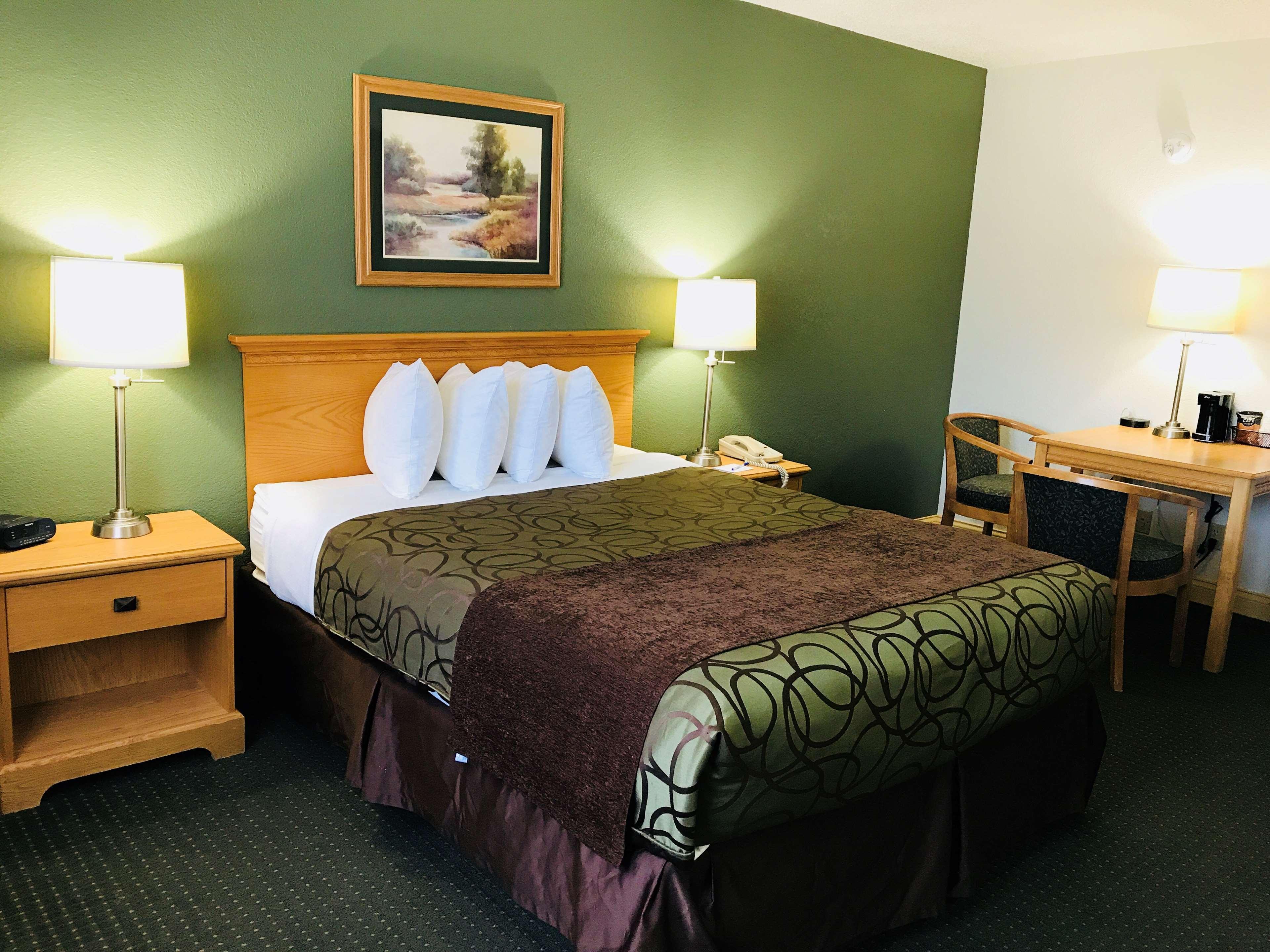 Baymont By Wyndham Robinson Hotel Buitenkant foto