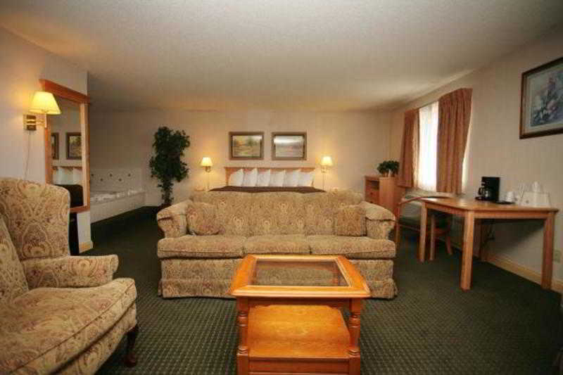 Baymont By Wyndham Robinson Hotel Buitenkant foto